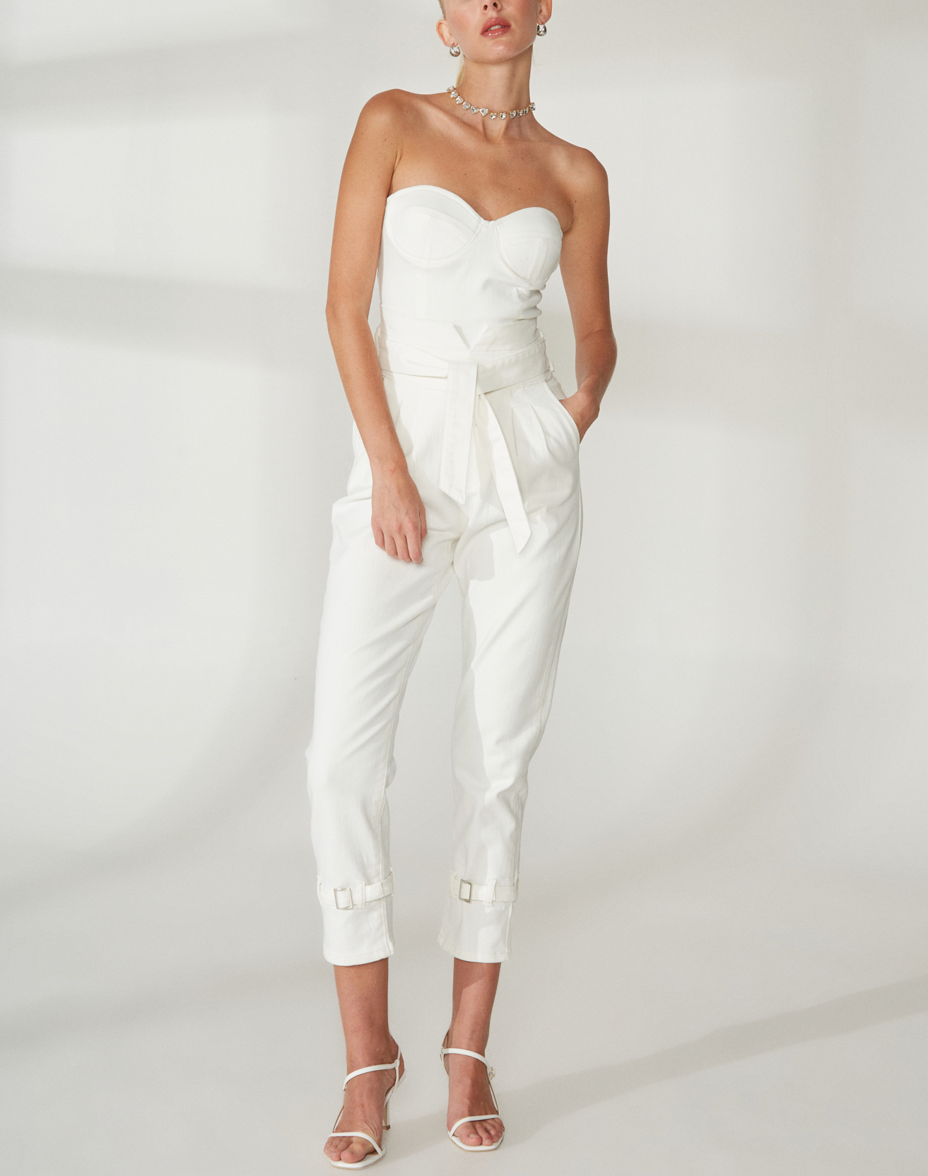 RG-702 Strapless white denim overalls