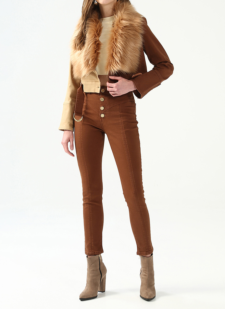RG-608 Faux fur detail double col double breasted jacket